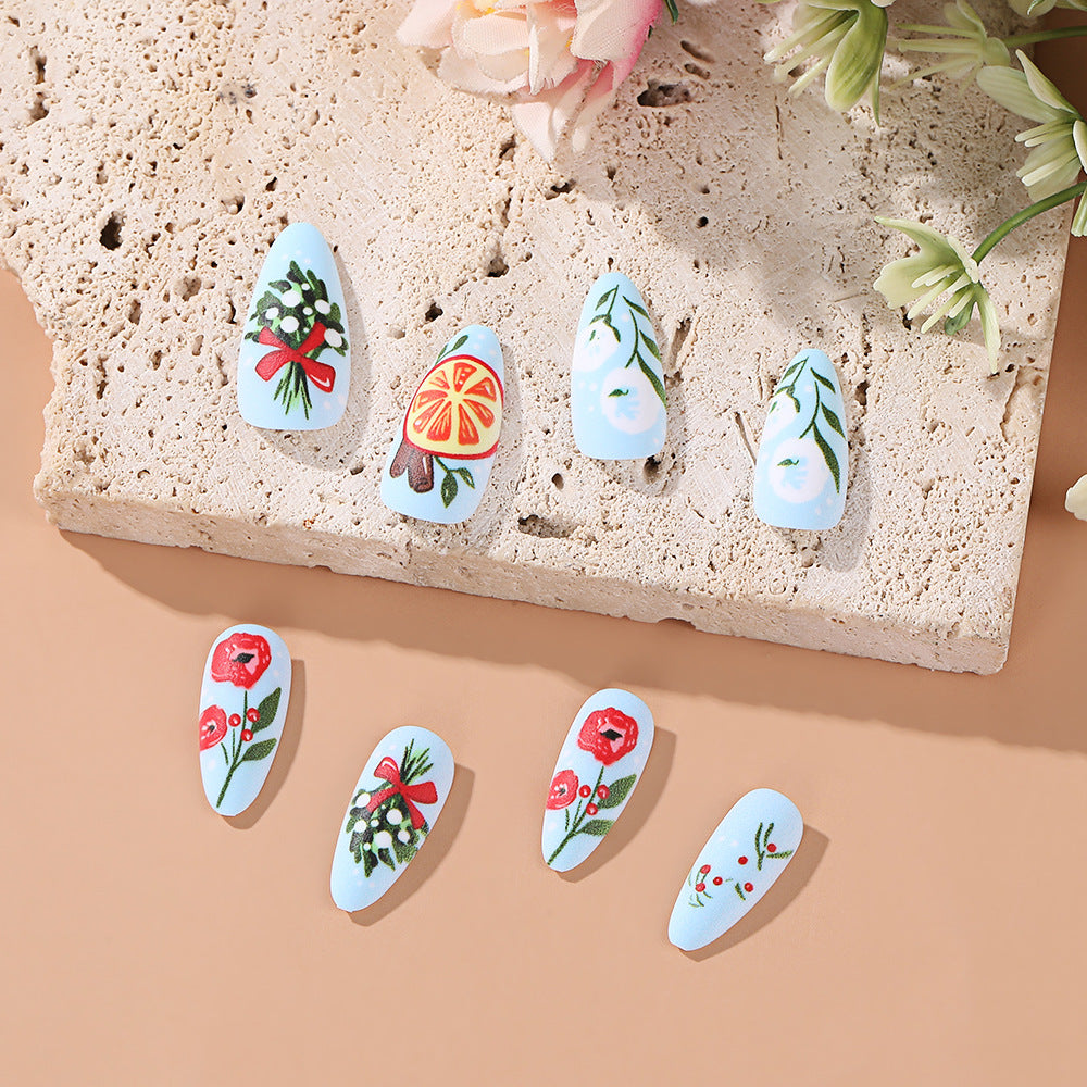 Exquisite Kunstnägel mit floralen Motiven Brehn