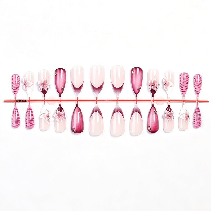 Premium Künstlerischer Press-On Nail Set mit Floral- und Ombre-Design Brehn