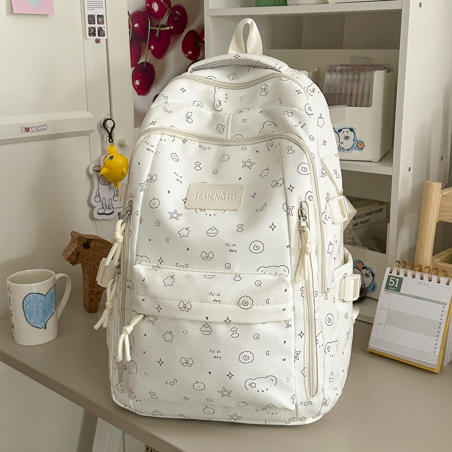 Lässiger bedruckter Schulrucksack