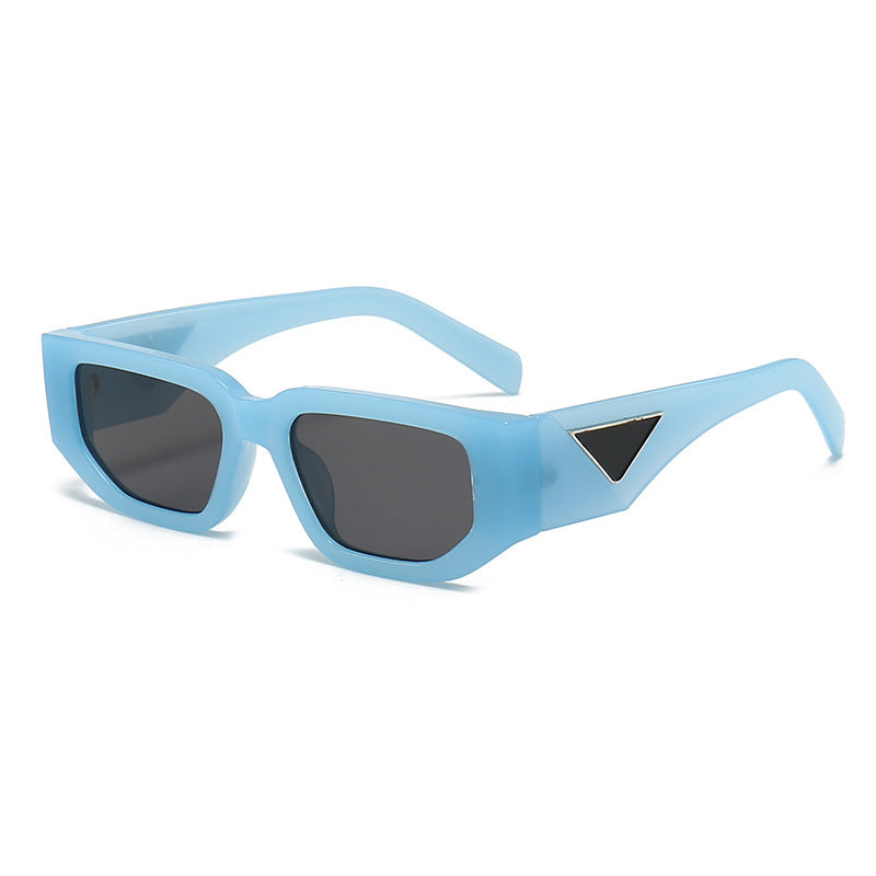 Damen Modische Rechteckige Sonnenbrille mit eleganten Akzenten Brehn