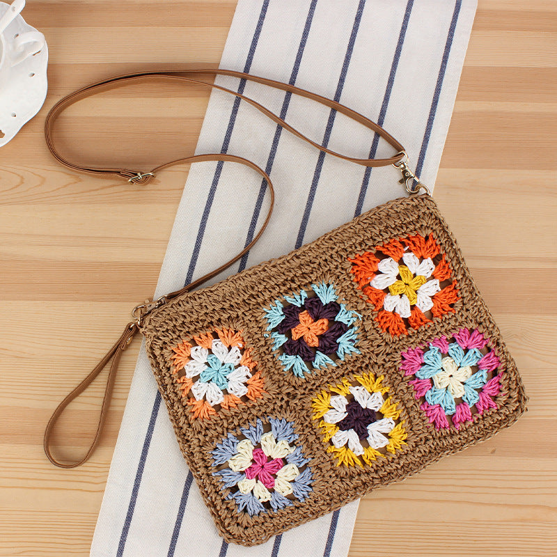 Handgeknüpfte Umhängetasche mit Buntem Blumenmuster Brehn