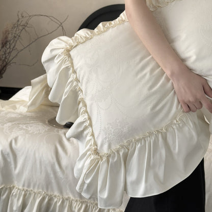 Rüschige Luxus-Baumwoll-Satin-Bettwäsche mit frillenden Dekokissenbezügen