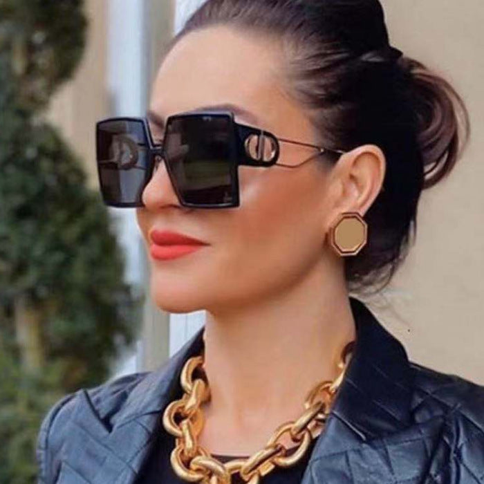 Damen quadratische Sonnenbrille mit luxuriösem Rahmen Brehn