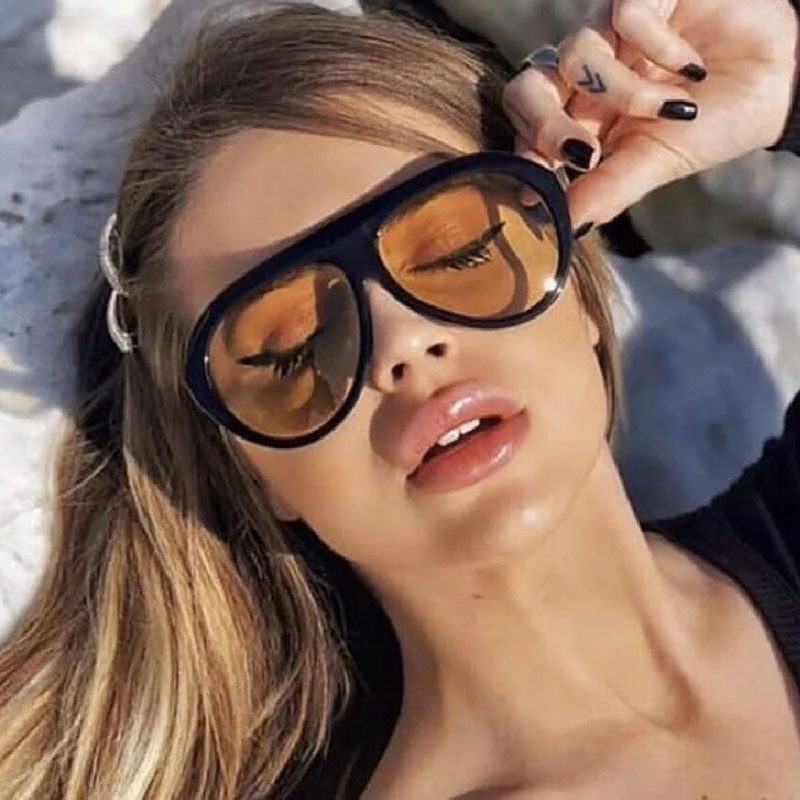 Damen oversized Sonnenbrille mit stilvollem Design und schützendem UV-Filter Brehn