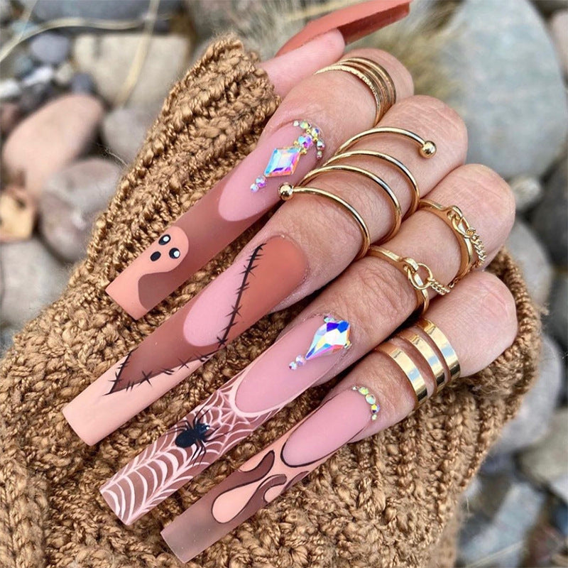 Kreative Halloween Press-On Nagelkunst Brehn