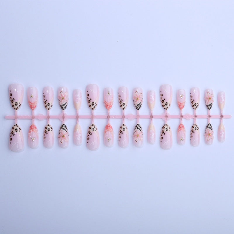 Chic Floral Design Press-On Nail Set Brehn