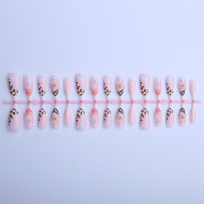 Chic Floral Design Press-On Nail Set Brehn