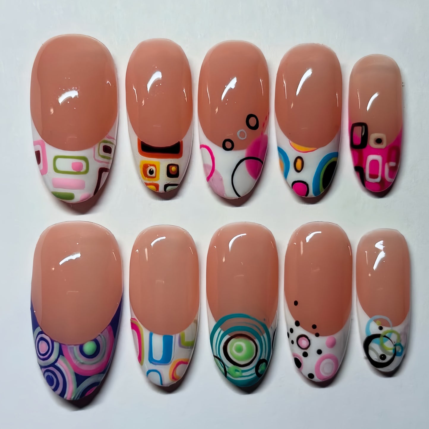 Thematic Artisan Press-On Nail Set Brehn