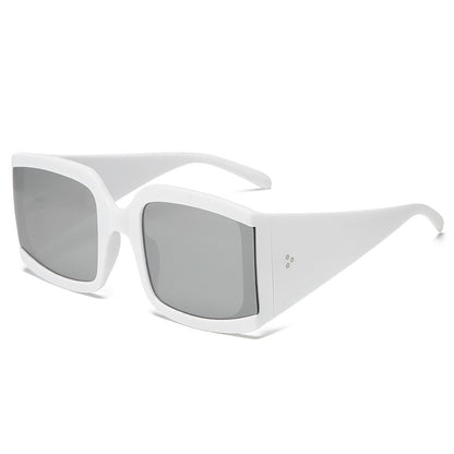 Damen oversized Sonnenbrille im modernen minimalistischen Stil Brehn