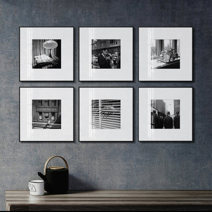 Eingerahmter Monochromer Kunstdruck