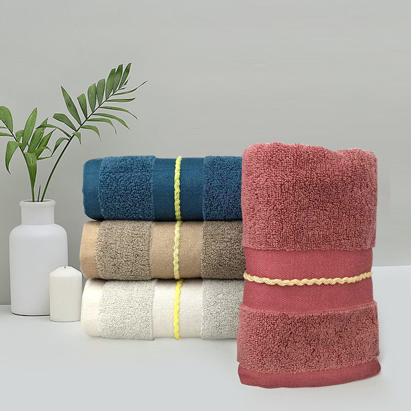 Premium Frottee Badetuch Mit Stilvollem Jacquardmuster Brehn