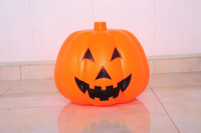 Dekorative Halloween-Kürbisse Brehn
