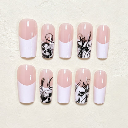 Künstlerische Schädel-Nagelkunst Tipps Brehn