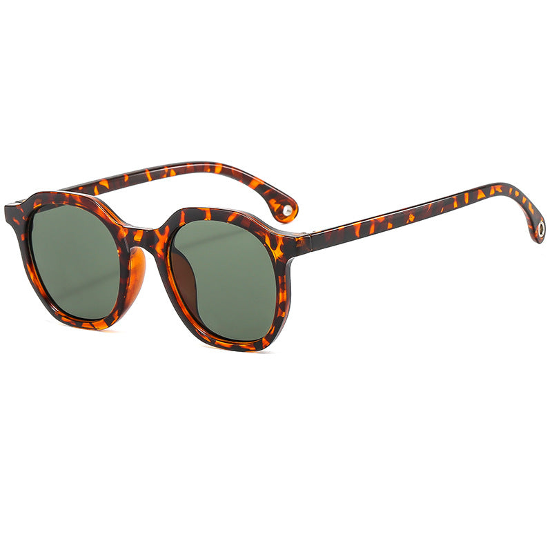 Damen modische Sonnenbrille mit trendigem Design und UV-Schutz Brehn