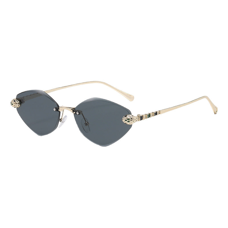 Damen Cat-Eye Sonnenbrille mit luxuriösem Schmuckrahmen Brehn