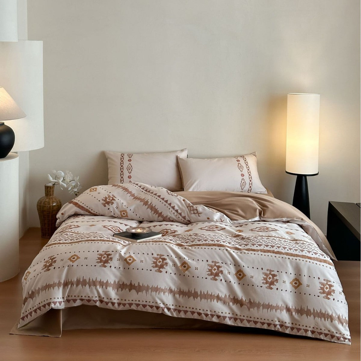 Bettbezug-Set aus Baumwollsatin mit Boho-Ethno-Muster und Wendefunktion