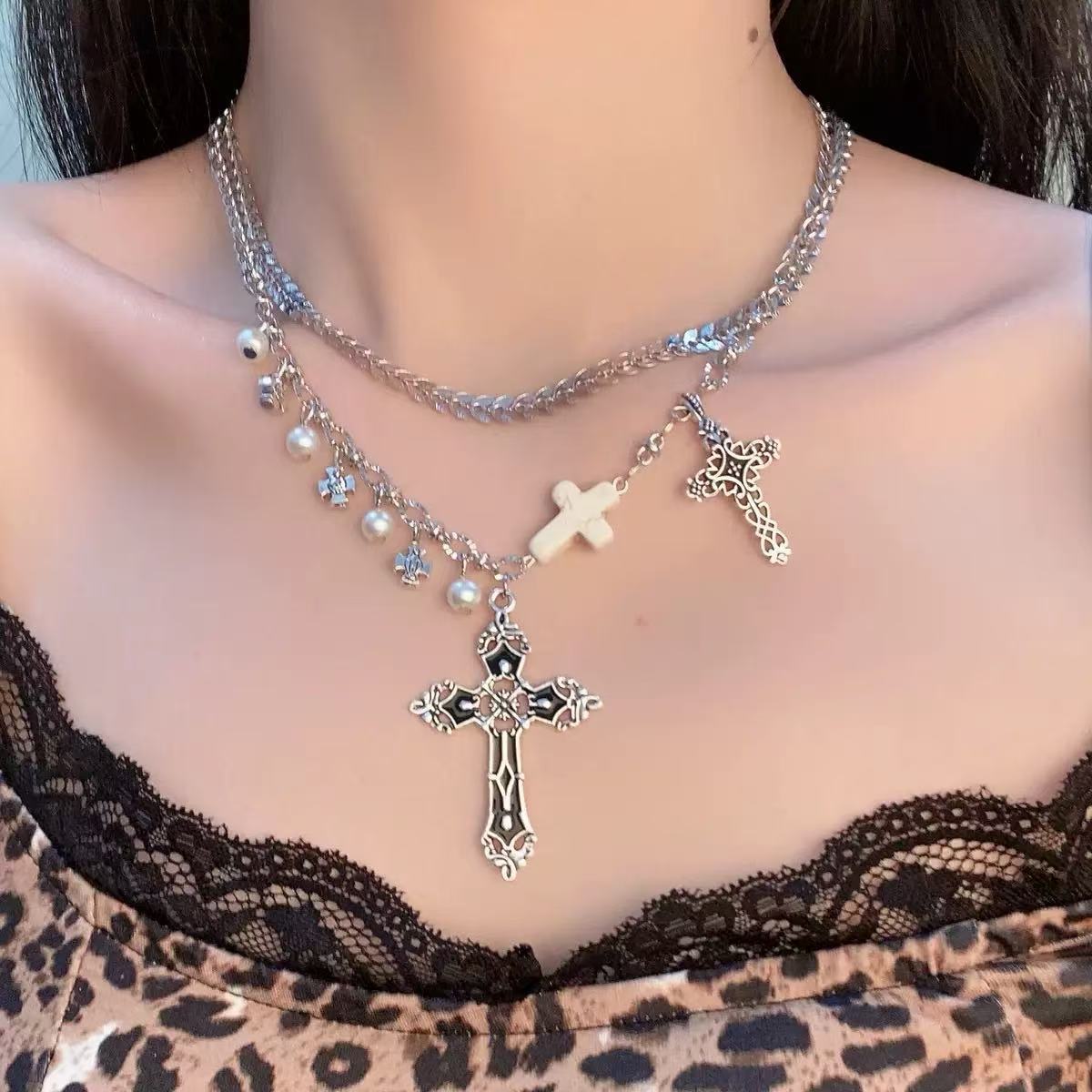 Schicht-Cross-Anhänger-Kette Brehn