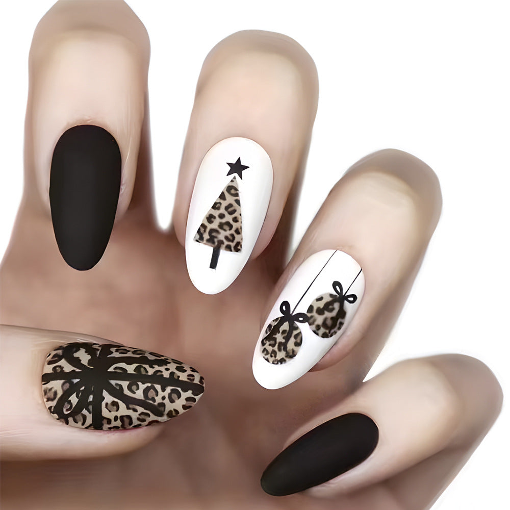 Festliches Nagelkunstdesign Brehn