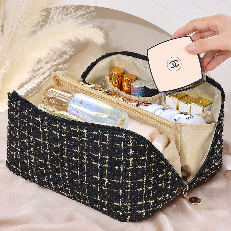 Kosmetik-Organizer Tasche Mit Luxuriösem Innenlayout Und Elegantem Stoffdesign Brehn