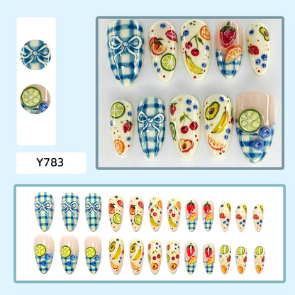 Kreatives Nageldesign-Set mit Fruchtmotiven Brehn