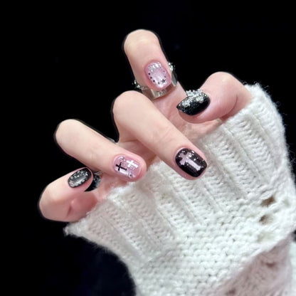 Künstlerische Nagelverlängerungen  1791717281