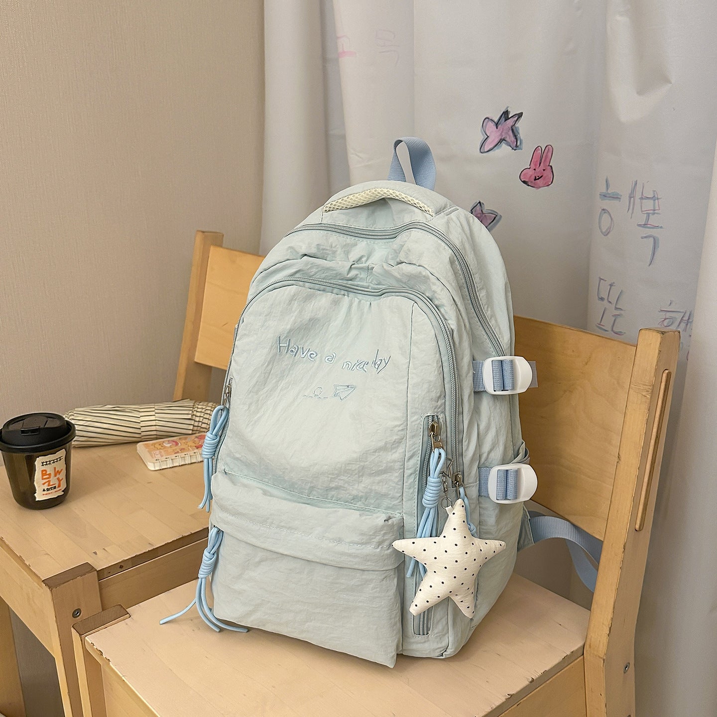 Süßer lässiger Schulrucksack