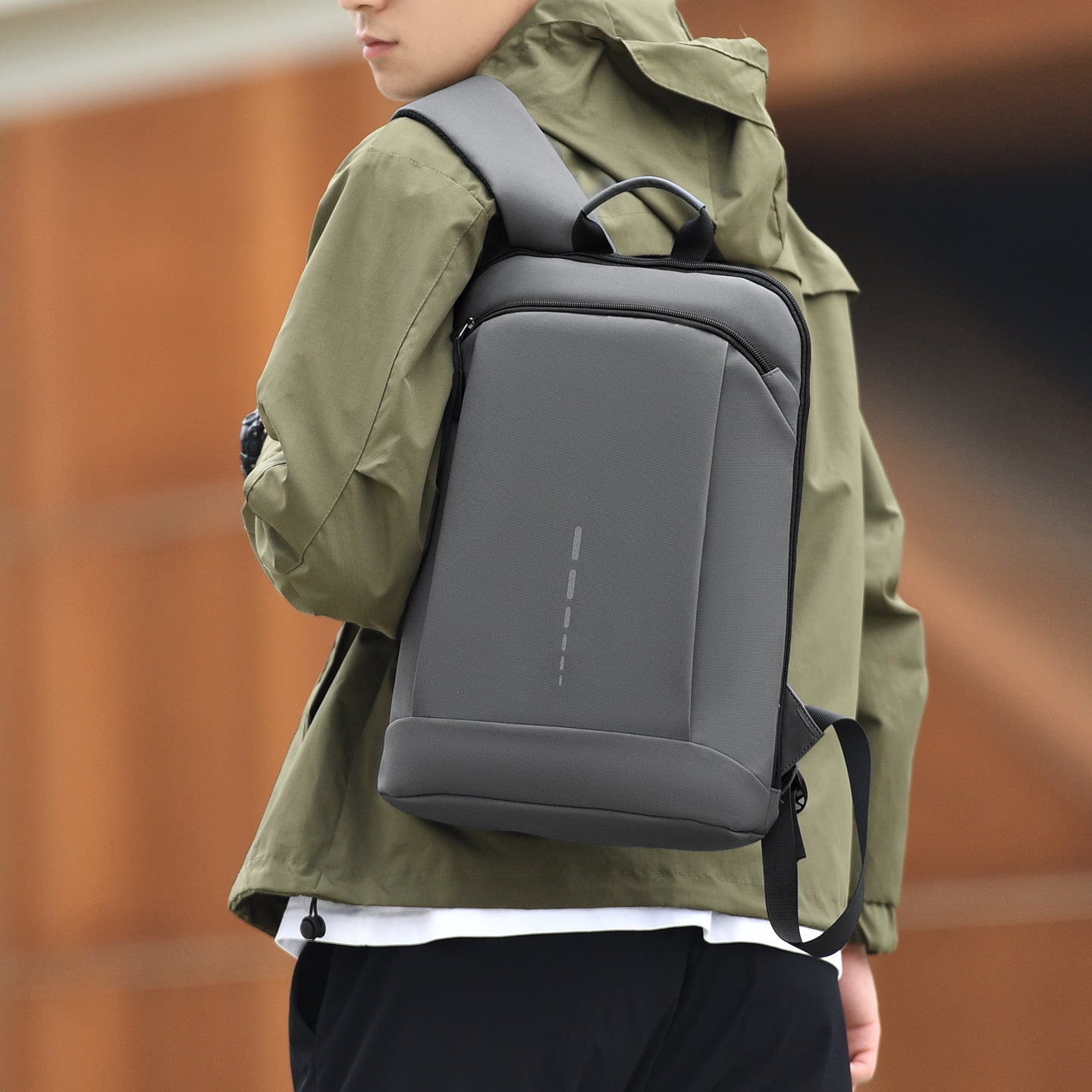 Vielseitiger technologiefreundlicher Laptop-Rucksack Brehn