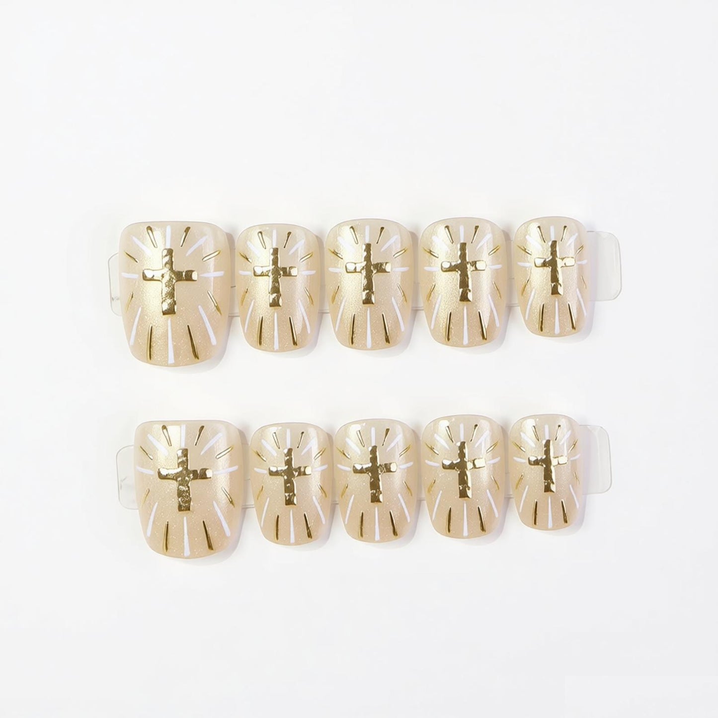 Dekoratives Press-On Nagelkunst-Set mit eleganten Designs Brehn