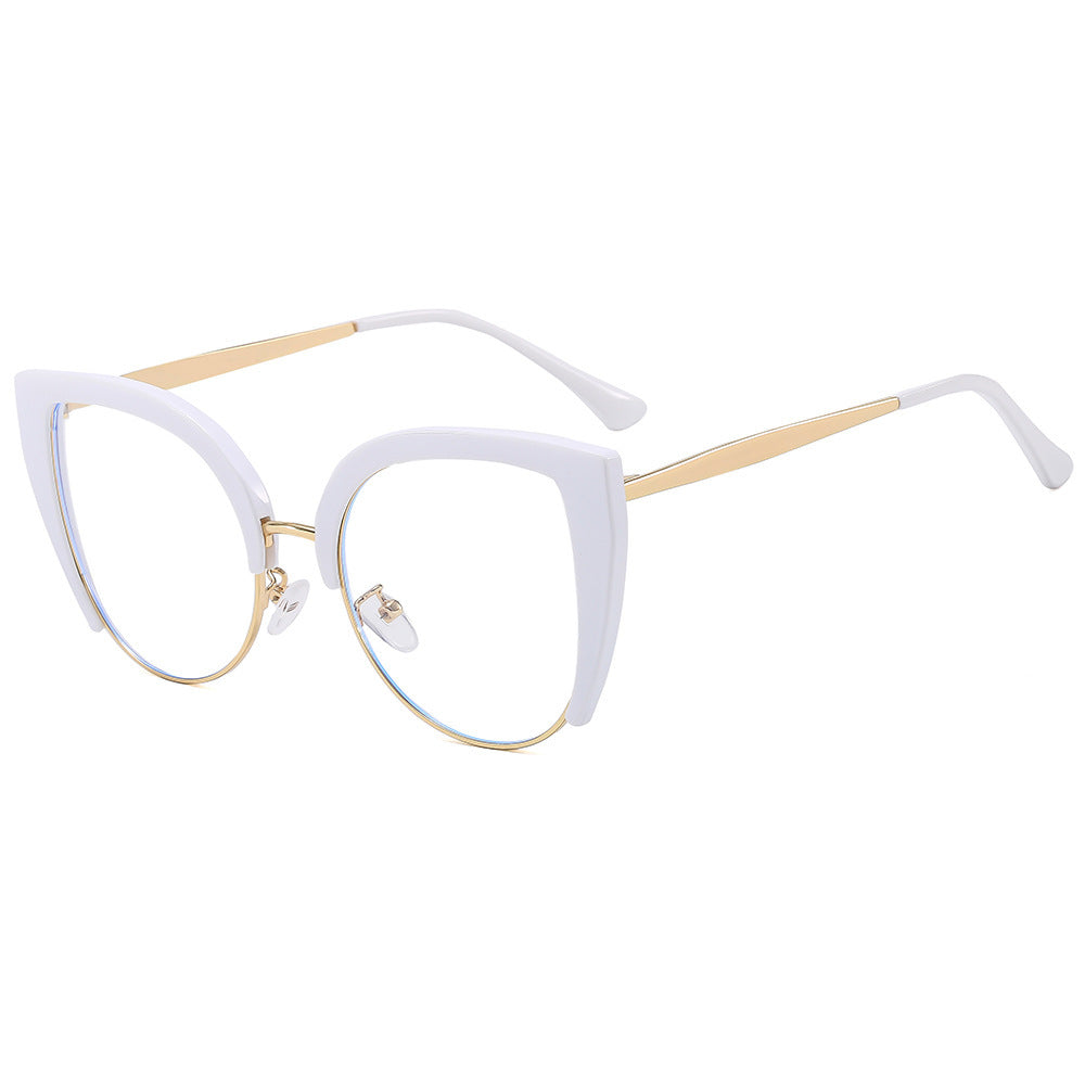 Damen Modische Cat-Eye Brille aus Kunststoff mit Metallakzenten Brehn