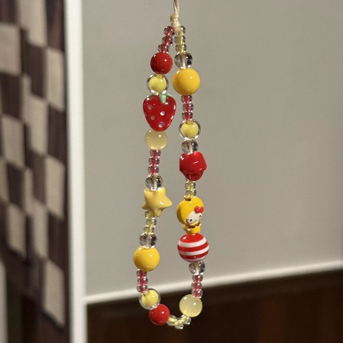 Kreativer Perlen Charm Telefon Lanyard Brehn
