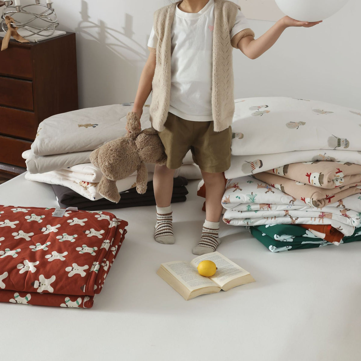 Gestepptes Bettüberwurf Weihnachtsdecke mit Santa‑Motiv und weichem Microfaserfutter