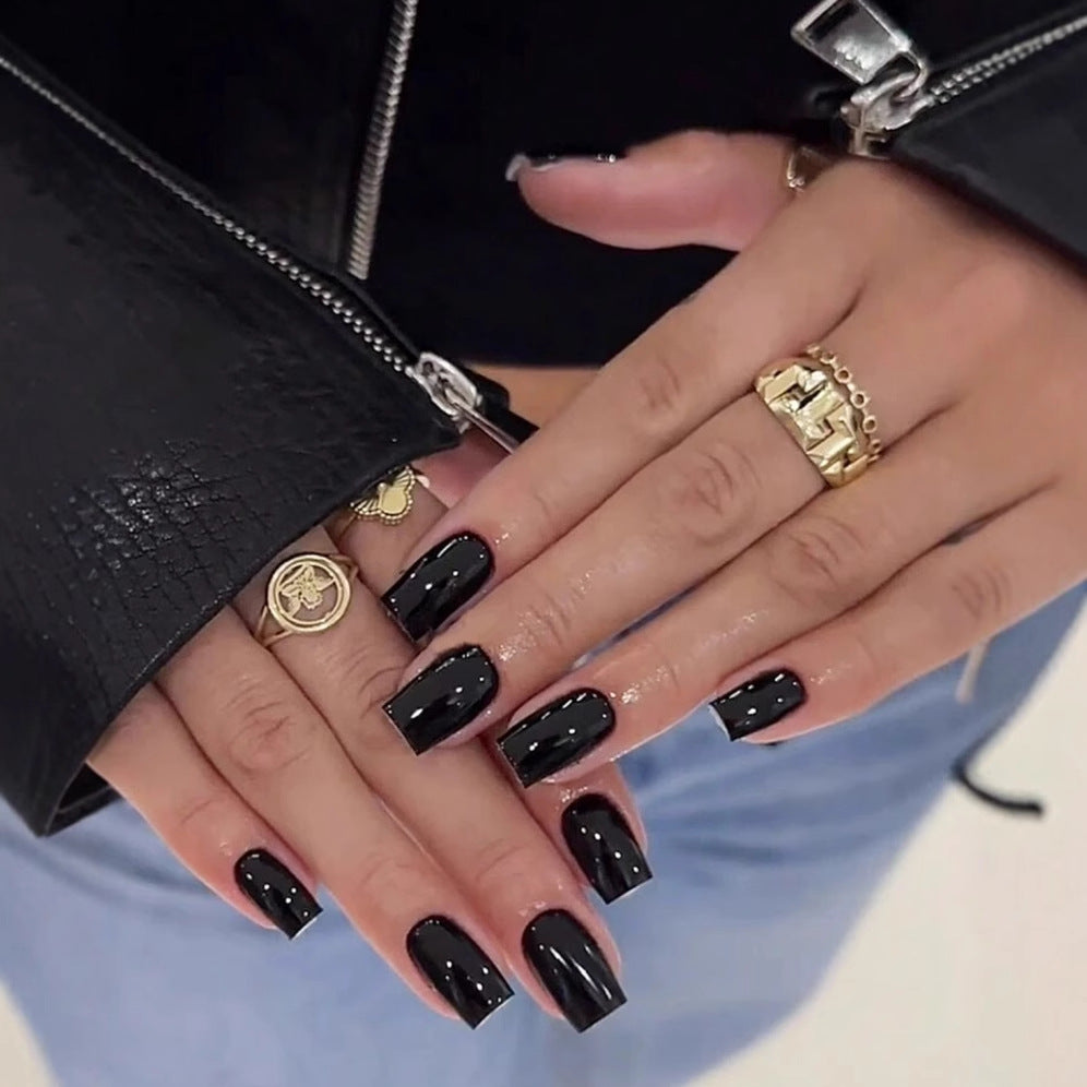 Glänzendes Kunstnagelset Brehn