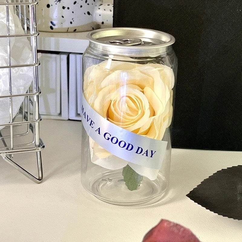 Dekorative Rosen In Glasbehälter Brehn