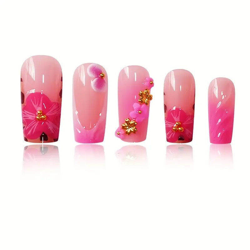 Florale Acryl-Nagelkunst-Verstärkungen Brehn