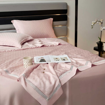 Satin-Duvetbezug-Set mit gewebtem Karo-Jacquard und dekorativer Bordüre