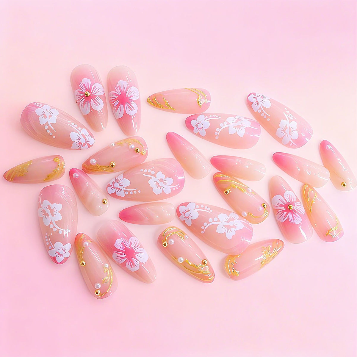 Florale dekorative Acryl-Nagelverlängerungen Brehn