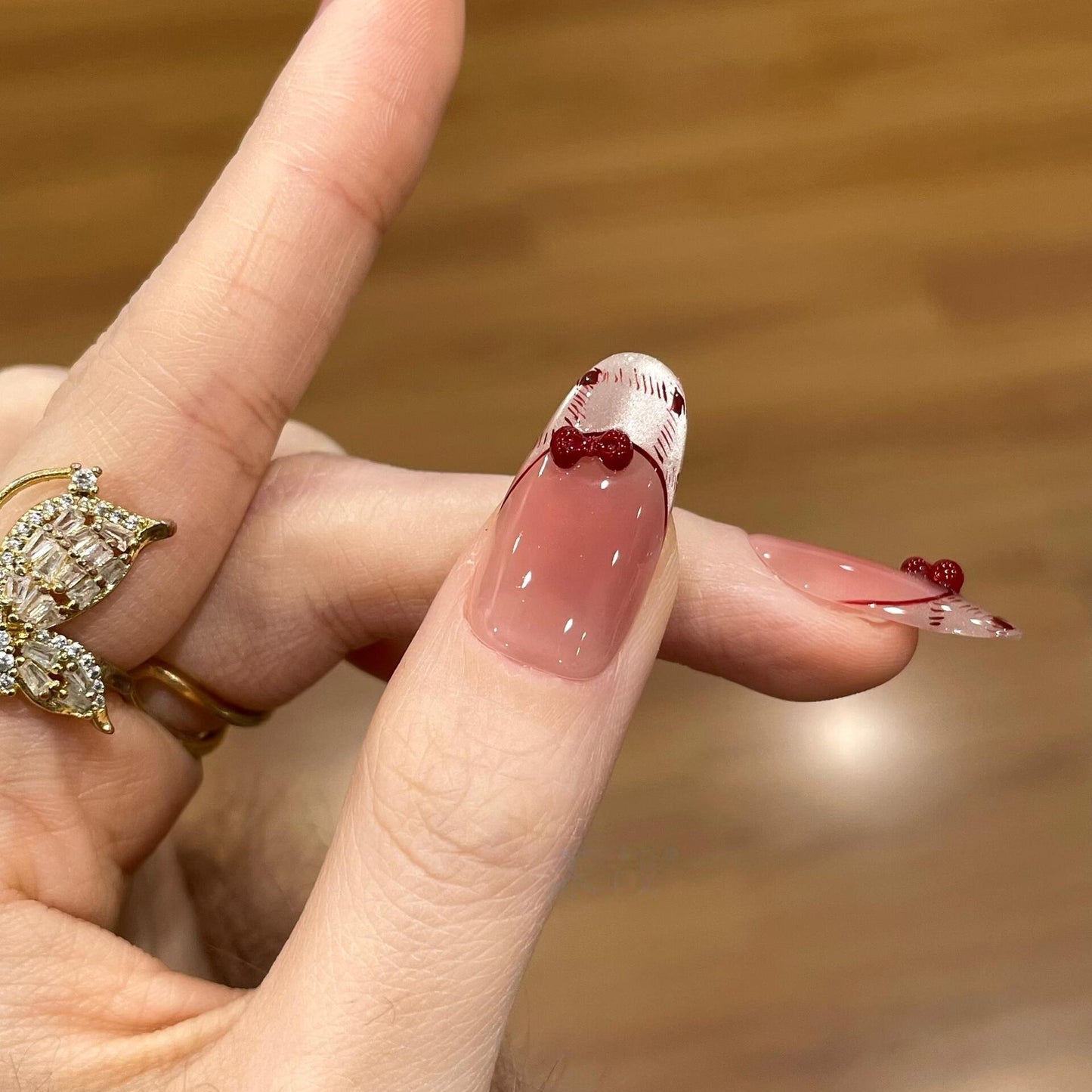 Kunstnägel mit Verspieltem Hello Kitty Design Brehn