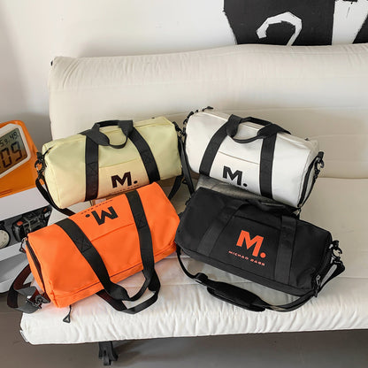 Sportliche Reisetasche Mit Strukturierten Innenfächern Brehn