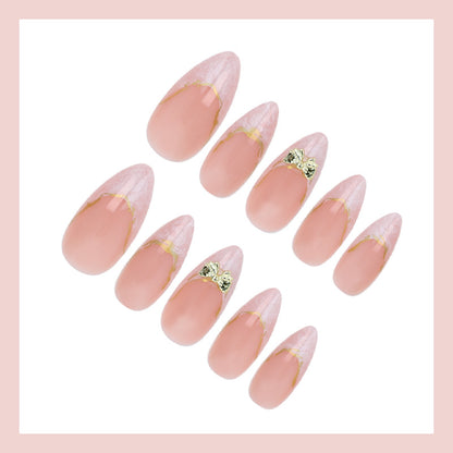 Elegante Nagelkunst Brehn