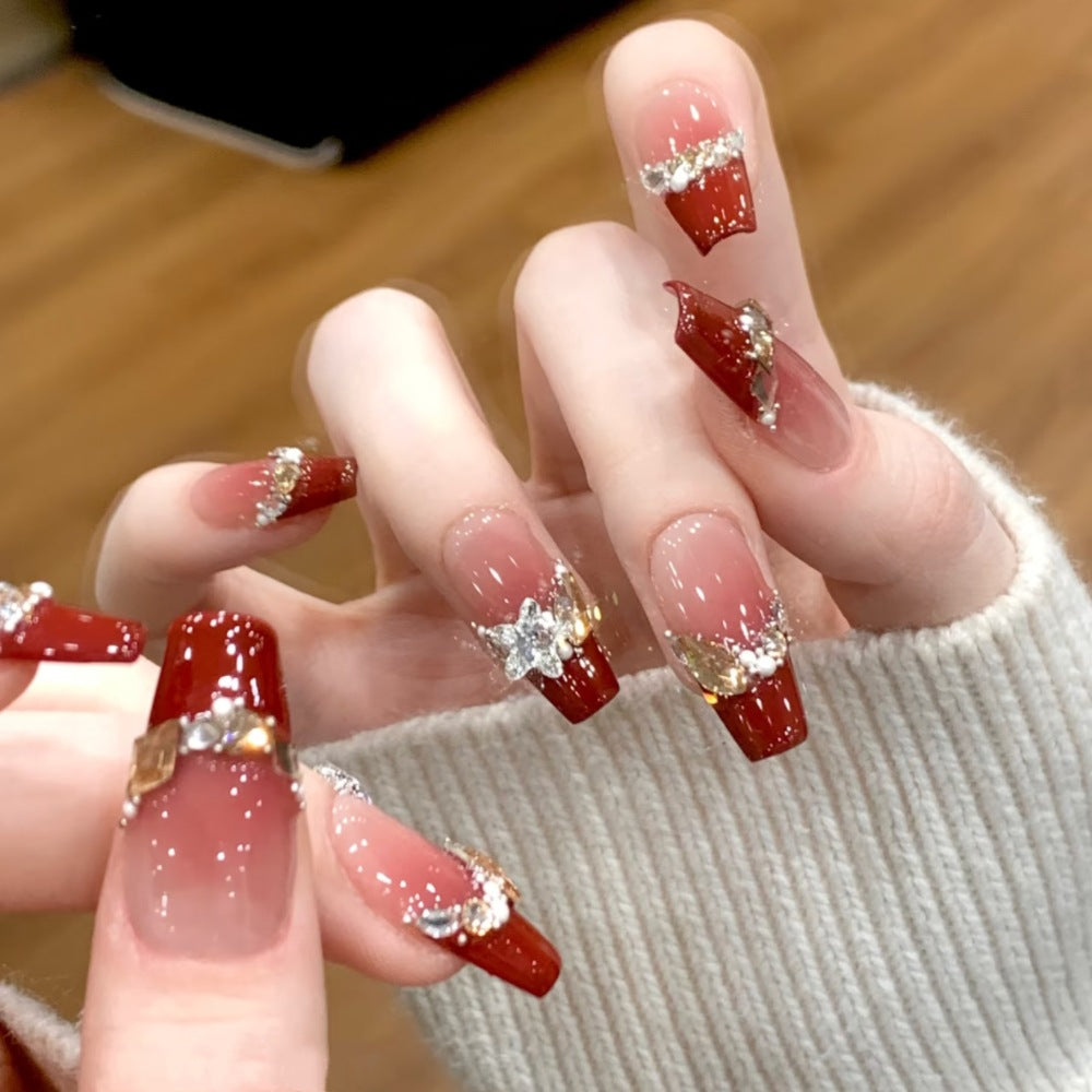Künstlerisches Press-On-Nagelset mit verspielten Charakterdesigns Brehn