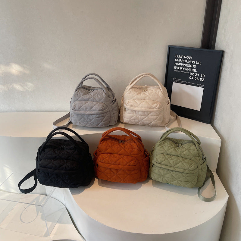 Schultertasche mit Gepolsterten Innenfächern Brehn