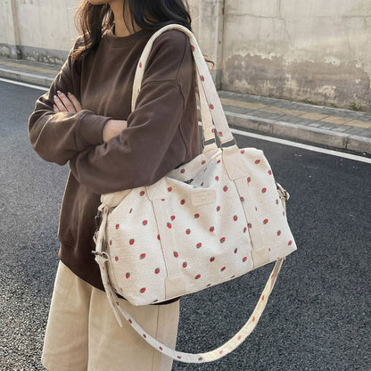 Stylische Wochenend-Duffle Brehn