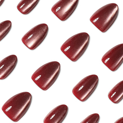Kunstvolle Gel-Nägel in elegantem Hochglanz Finish Brehn