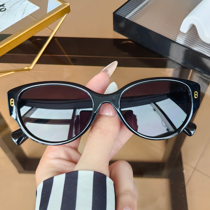 Damen Cat-Eye Sonnenbrille mit modernem Kunststoffrahmen Brehn