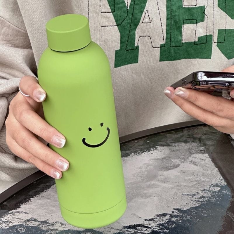 Unisex nan doppelwandige Edelstahl-Trinkflasche mit mattierter Pulverbeschichtung, rutschfester Oberfläche und auslaufsicherem Schraubverschluss Brehn