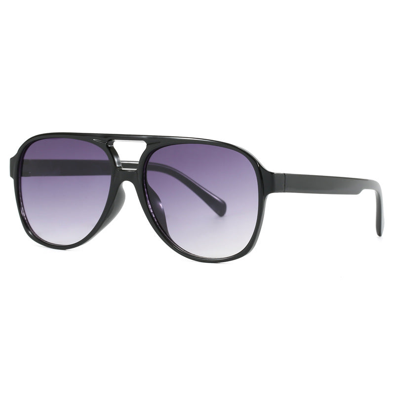 Damen Oversized Sonnenbrille mit sportlichem Design Brehn