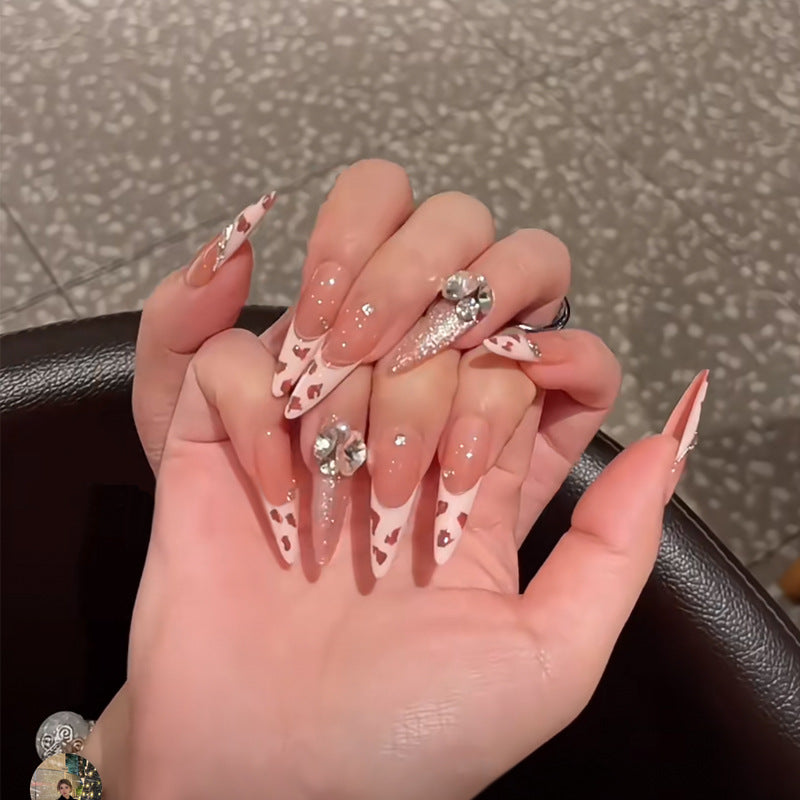 Elegante Lange Press-On Nägel Set mit Künstlerischen Spitzen Brehn