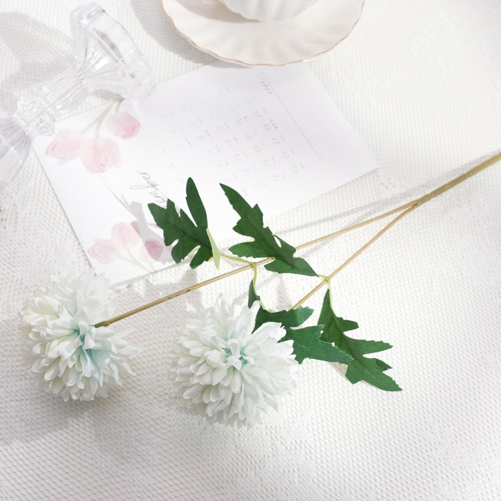 Elegante dekorative Blumenstiel