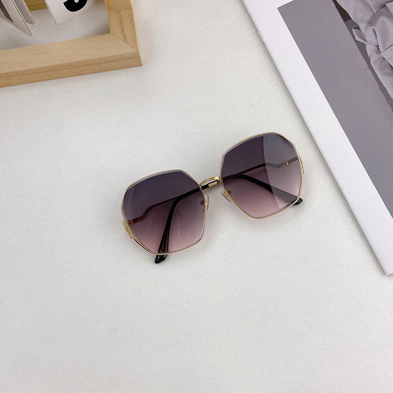 Modische Geometrische Sonnenbrille Brehn