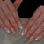 Elegantes Press-On Nagelkunst-Set mit floralen Akzenten Brehn